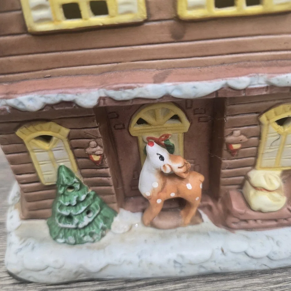 Vtg Christmas House Light Up Santa Reindeer Snow Village Plug In TESTED‎ & WORKS